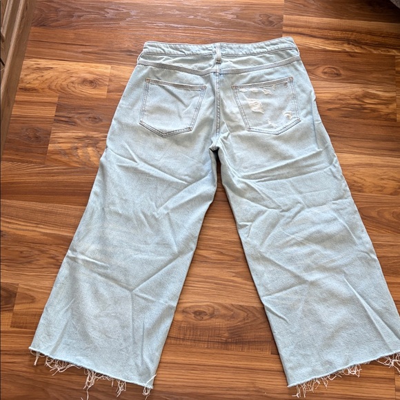 Anthropologie Pilcro Light Blue Distressed Women's cropped Flare Jeans - Picture 9 of 9